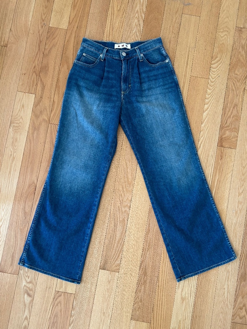 🩷 AMO pleated denim trouser 🩷🩷🩷 NWOT!!!